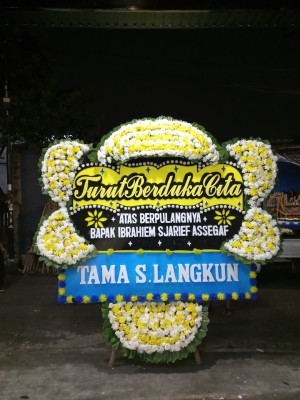 Papan Bunga Duka di Jambon